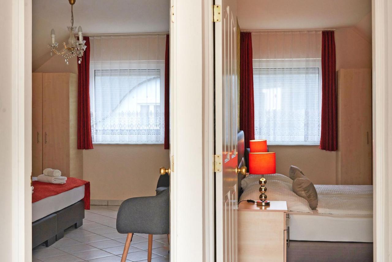 Apartman Brigitte Buekfuerdo Luaran gambar