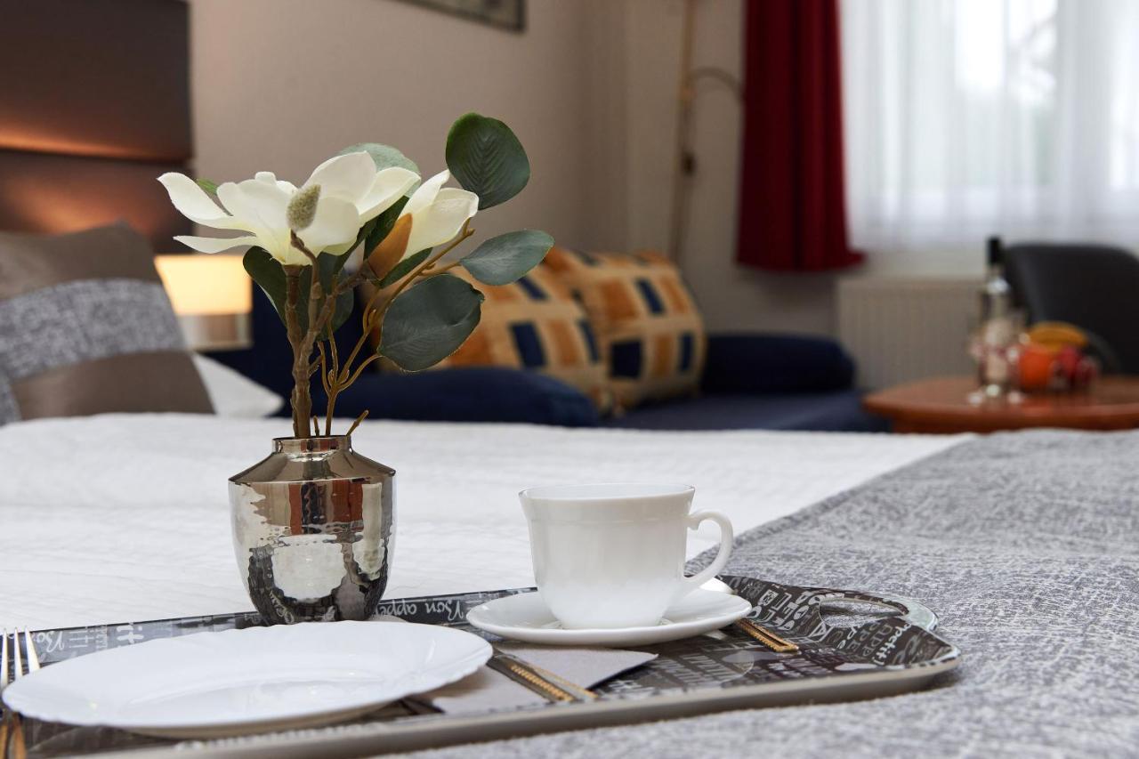 Apartman Brigitte Buekfuerdo Luaran gambar